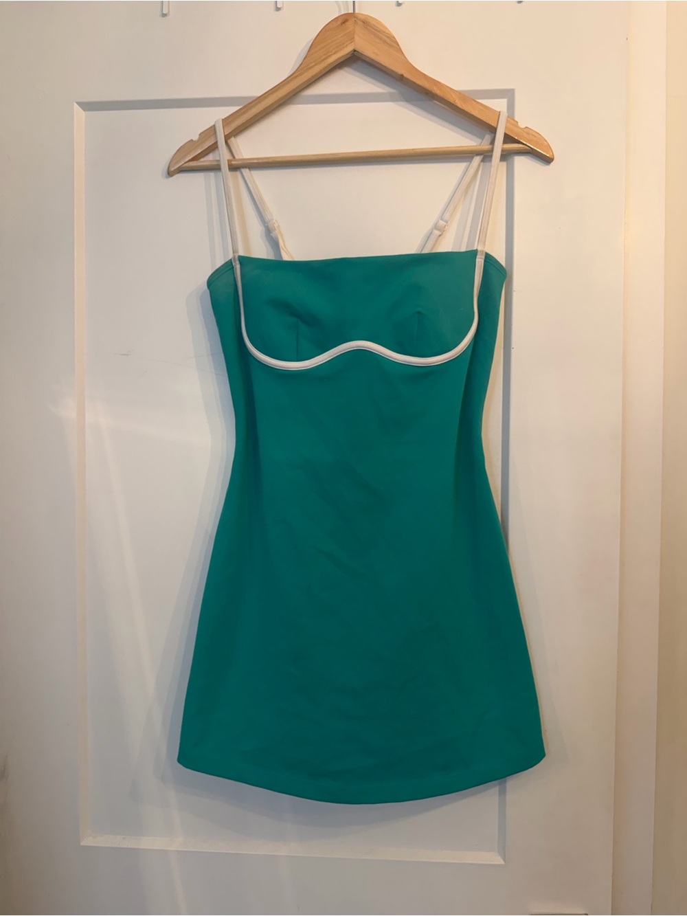 ALO Airbrush Streamlined Dress Spruce Green